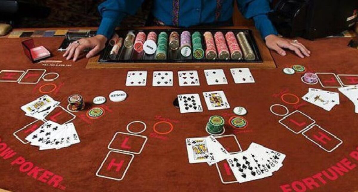 Comment fonctionne le jeu de pai gow sur un casino en ligne?